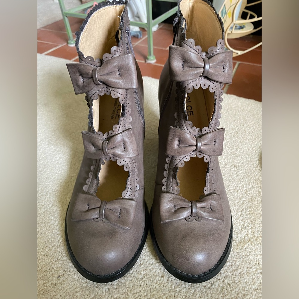 Dolce by Mojo Moxy Bow Booties Size 7.5 EUC